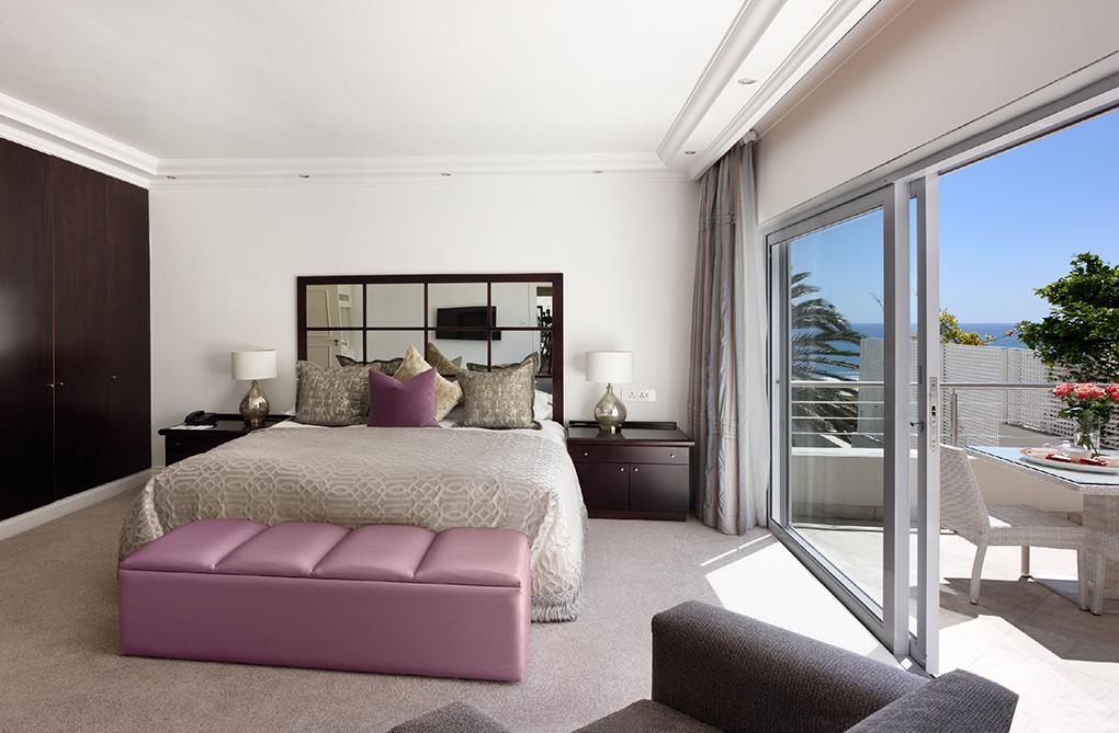 The Clarendon - Bantry Bay Hotel Fokváros Kültér fotó