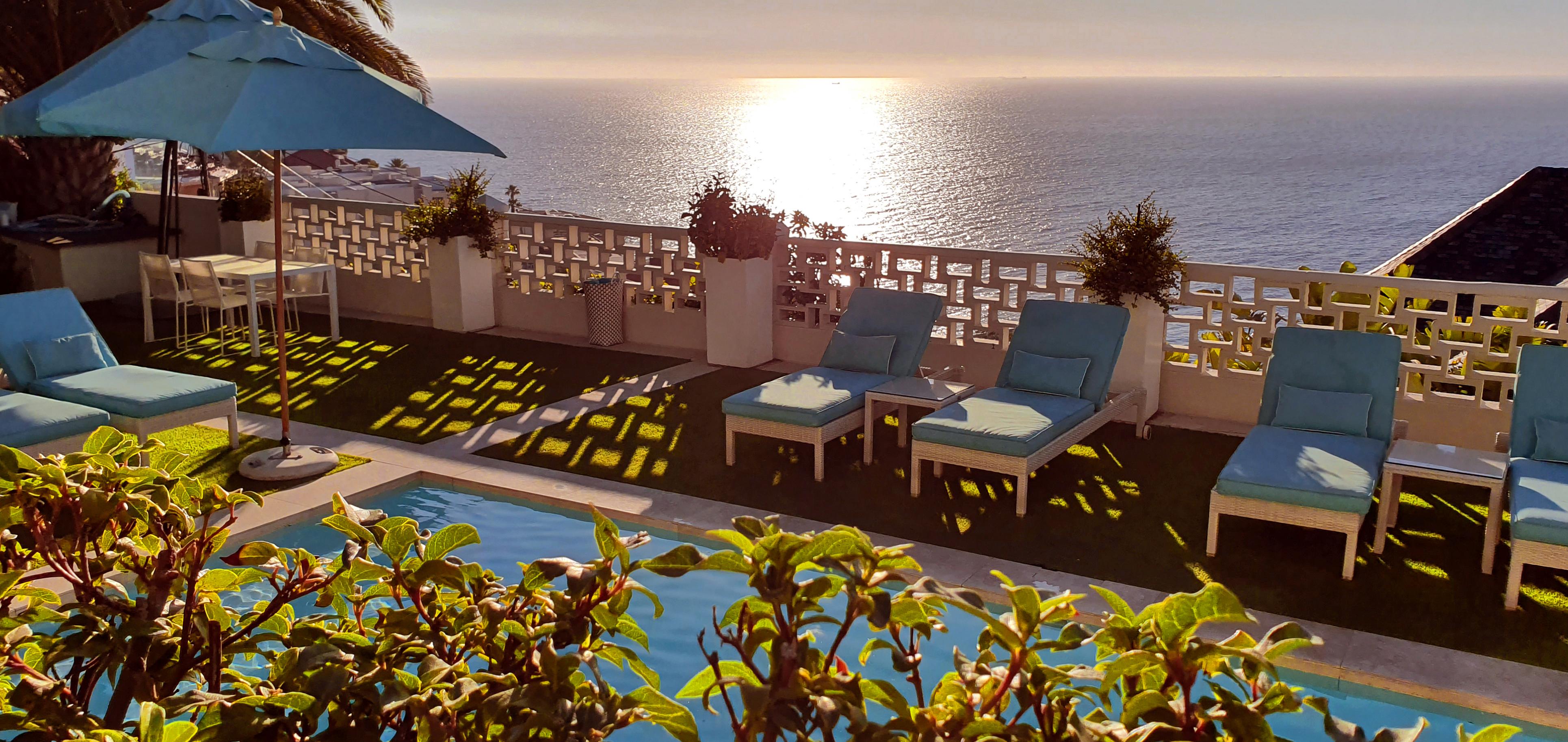 The Clarendon - Bantry Bay Hotel Fokváros Kültér fotó