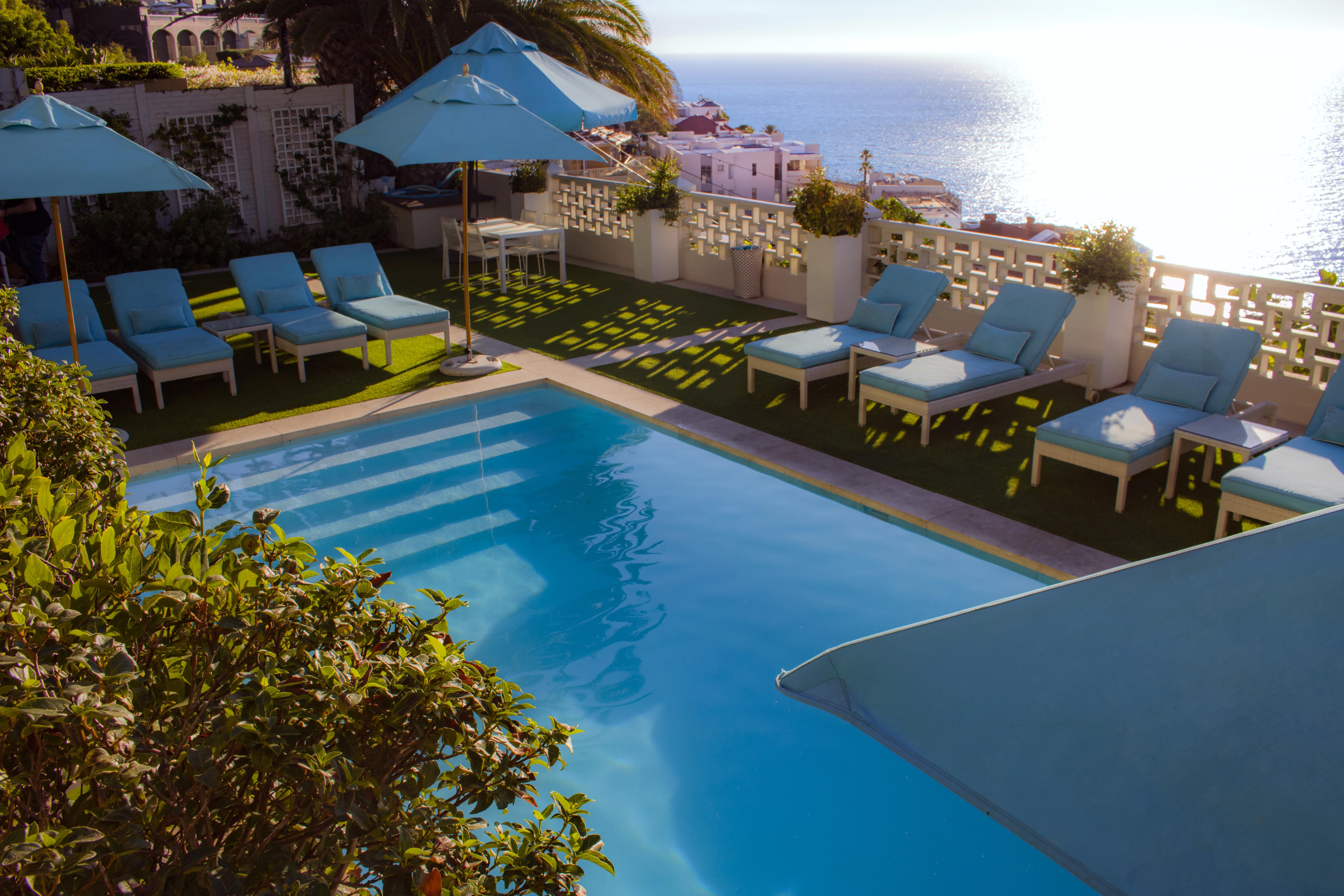 The Clarendon - Bantry Bay Hotel Fokváros Kültér fotó
