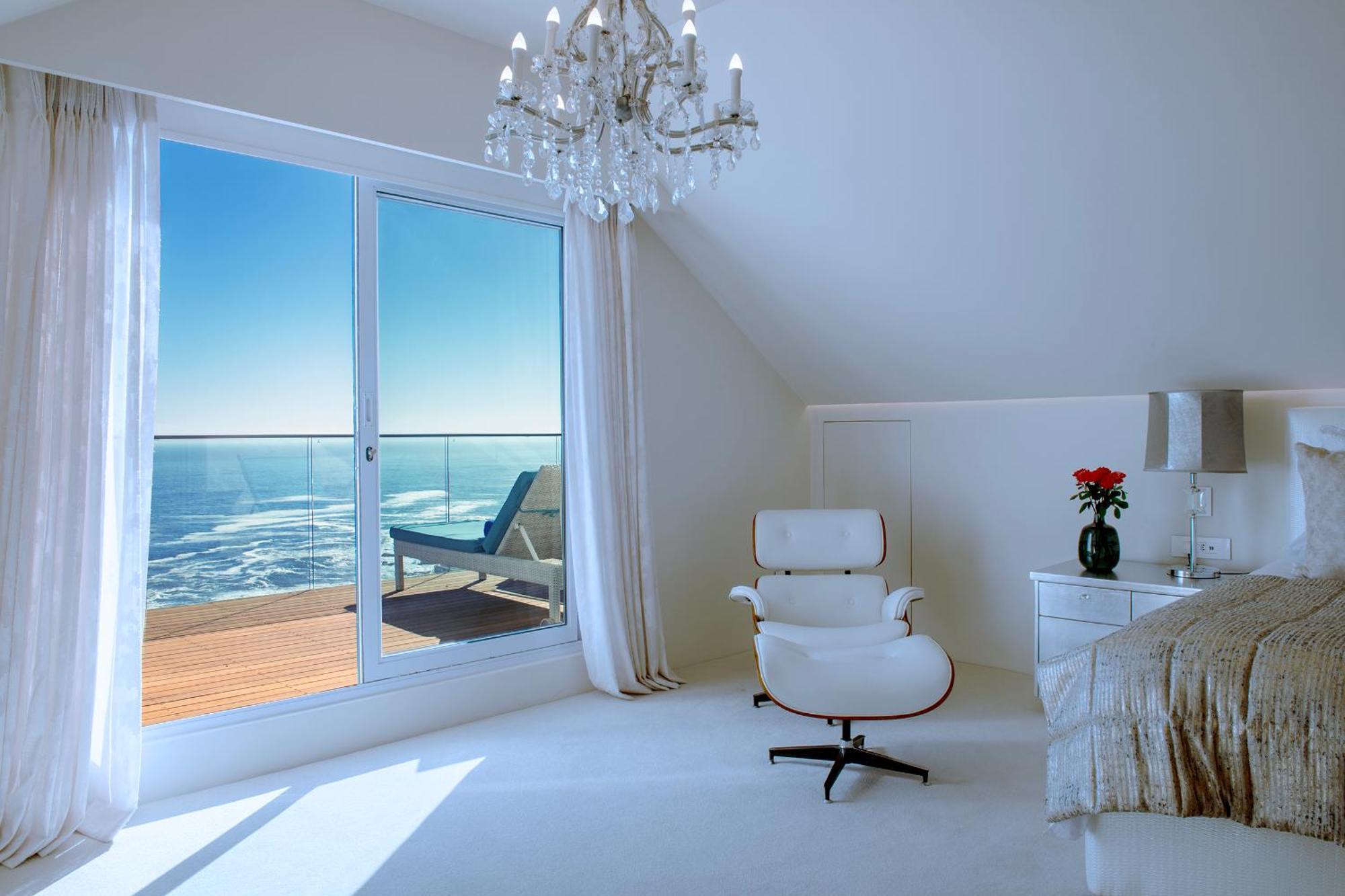 The Clarendon - Bantry Bay Hotel Fokváros Kültér fotó